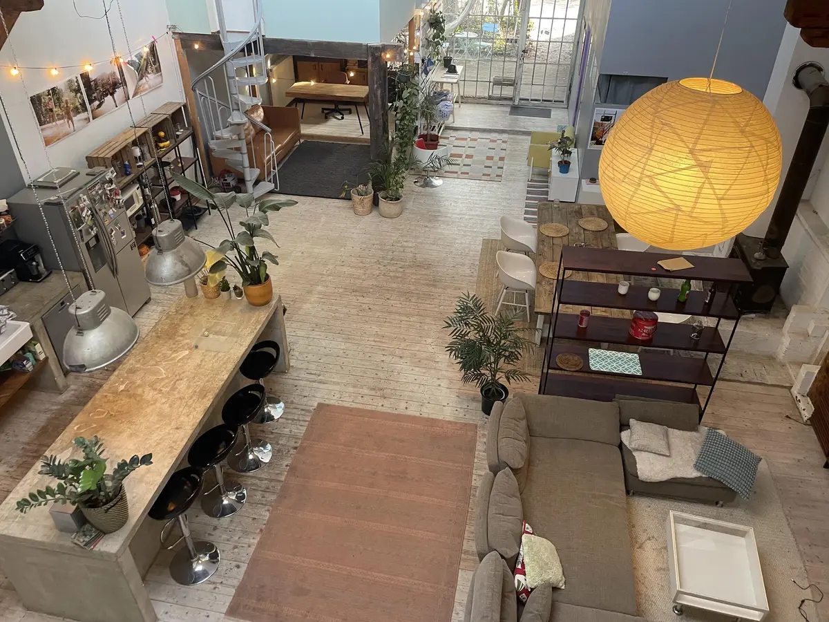 LocationRobot - Film Location Loft LR2126 (photo 12)