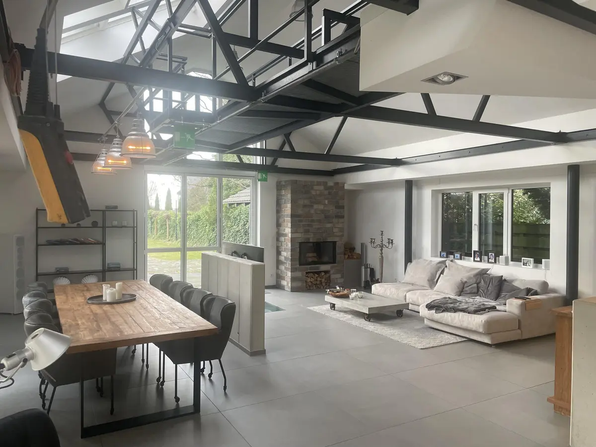 LocationRobot - Film Location Loft LR2138 (photo 5)