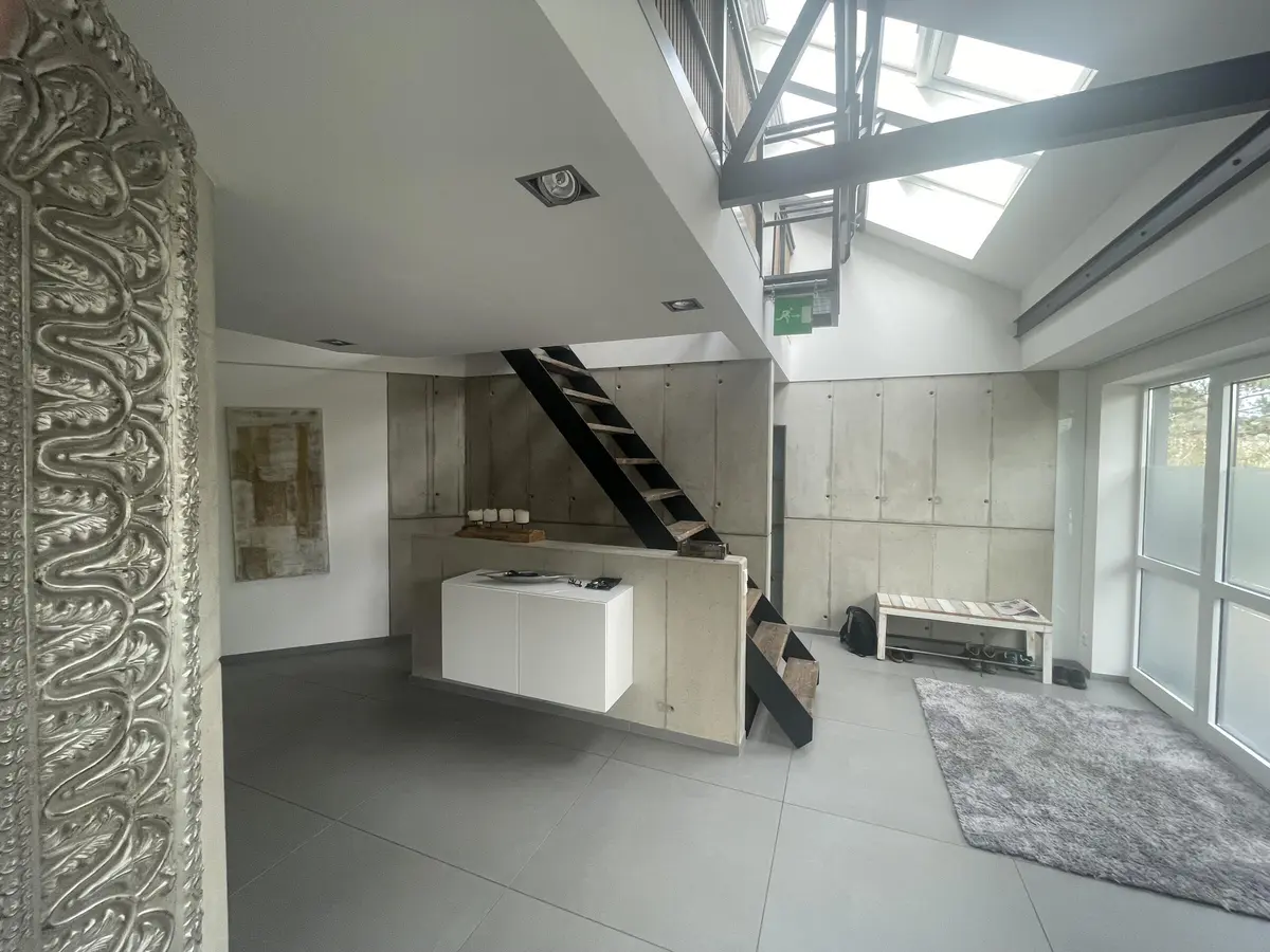 LocationRobot - Film Location Loft LR2138 (photo 17)