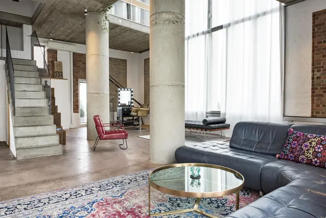 LocationRobot - Film Location Loft LR2161 (photo 12)