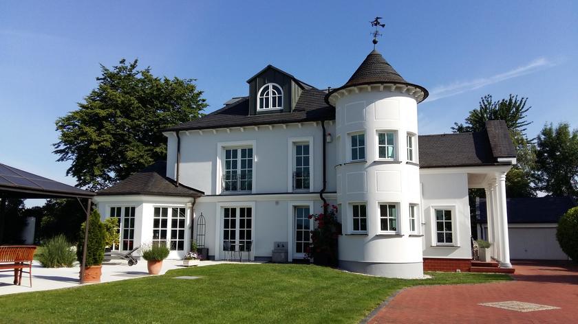 LocationRobot - Film Location Villa LR2413 (photo 1)