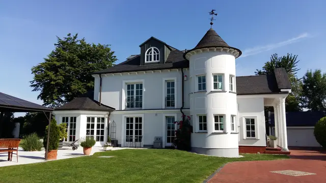 LocationRobot - Film Location Villa LR2413