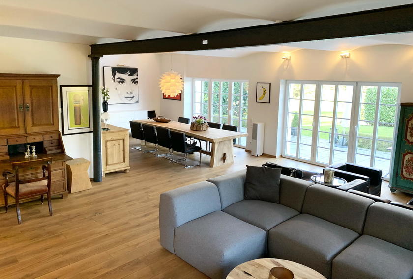 LocationRobot - Film Location Gutshaus LR2437 (photo 2)