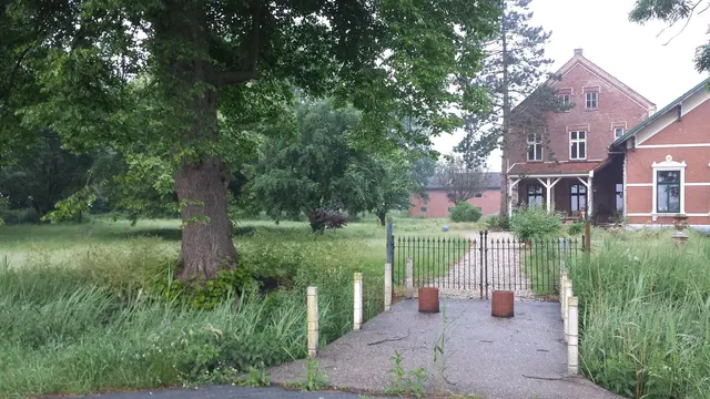 LocationRobot - Film Location Gutshaus LR2449 (photo 39)