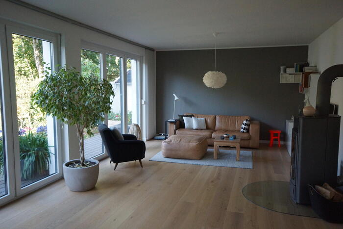 LocationRobot - Film Location Einfamilienhaus LR2450 (photo 1)