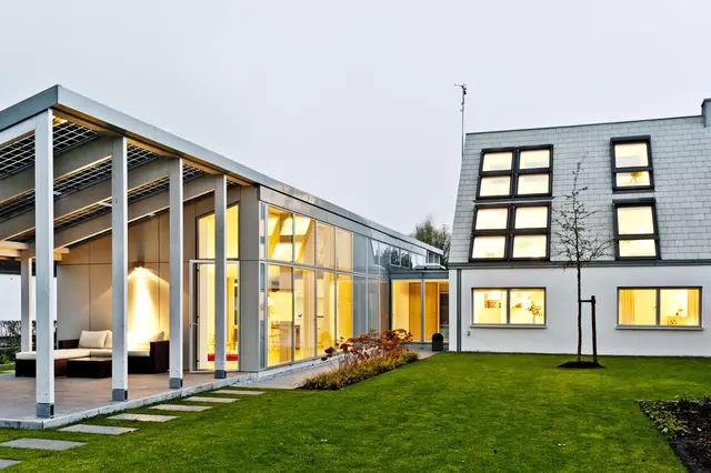 LocationRobot - Film Location Haus LR2451