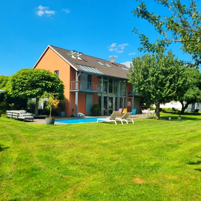 LocationRobot - Film Location Haus LR2479