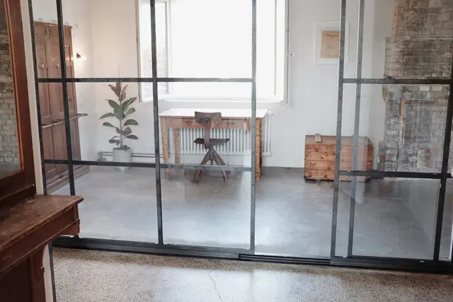 LocationRobot - Film Location Loft LR2752 (photo 21)