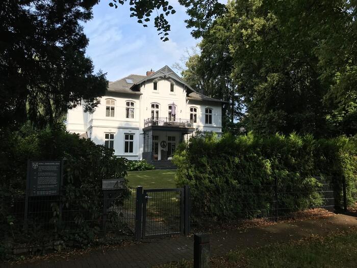 LocationRobot - Film Location Villa LR2803 (photo 3)