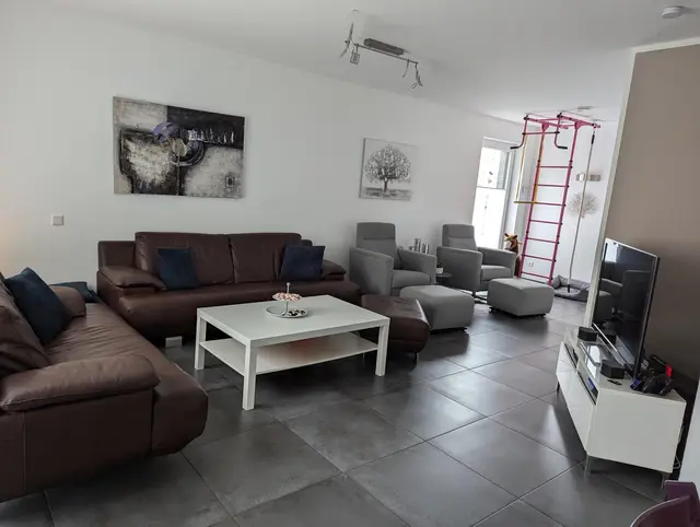 LocationRobot - Film Location Einfamilienhaus LR2858 (photo 3)