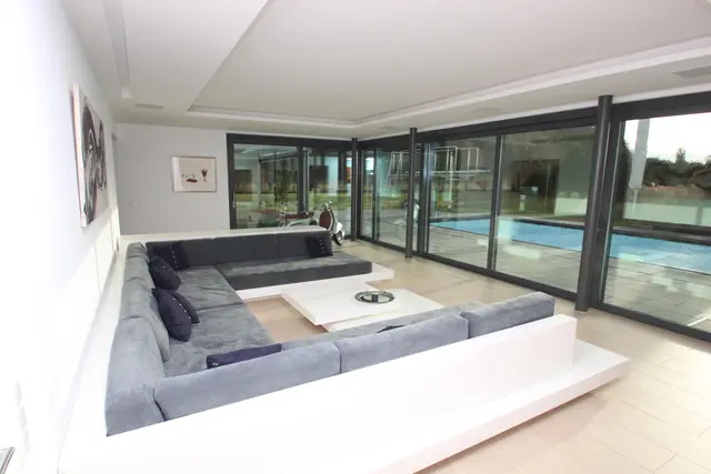 LocationRobot - Film Location Villa LR3052 (photo 6)