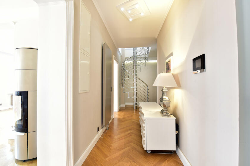 LocationRobot - Film Location Wohnung LR3300 (photo 9)