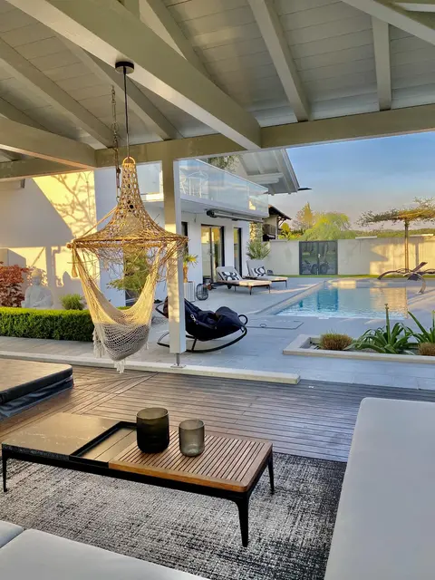 LocationRobot - Film Location Haus LR3319