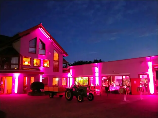 LocationRobot - Film Location Haus LR3594