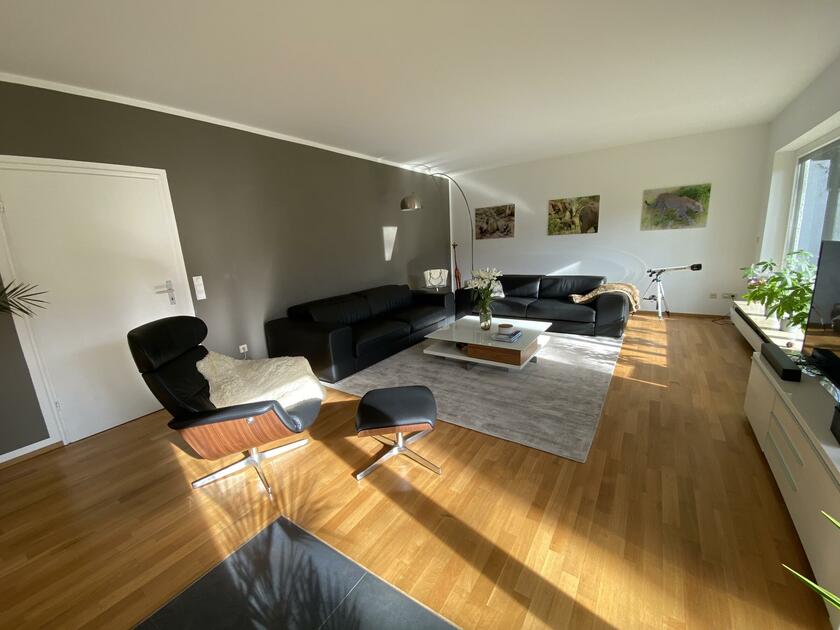 LocationRobot - Film Location Einfamilienhaus LR3666 (photo 1)