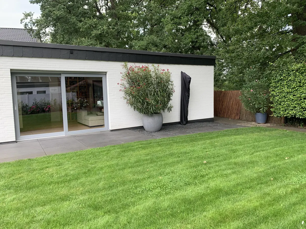 LocationRobot - Film Location Bungalow LR3702 (photo 30)