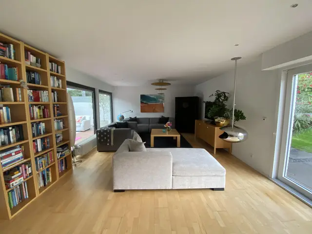 LocationRobot - Film Location Bungalow LR3702 (photo 2)