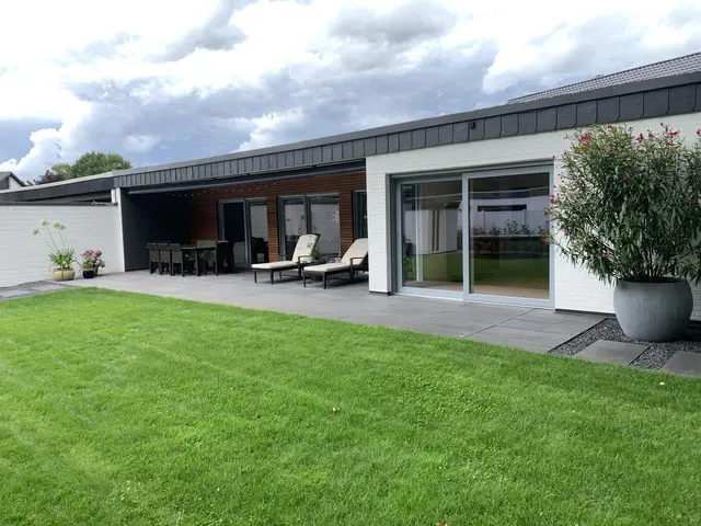 LocationRobot - Film Location Bungalow LR3702 (photo 31)