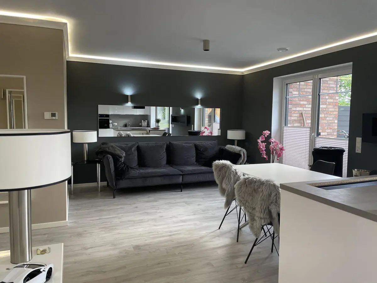 LocationRobot - Film Location Bungalow LR3839 (photo 1)