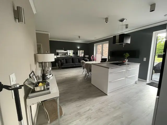 LocationRobot - Film Location Bungalow LR3839 (photo 3)