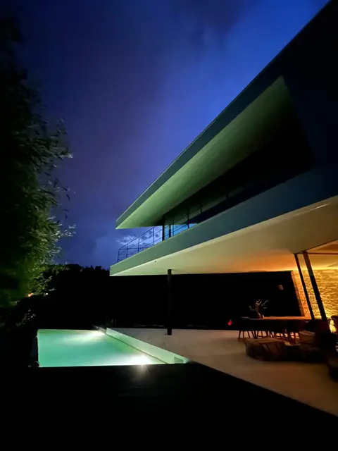 LocationRobot - Film Location Villa LR4080 (photo 18)