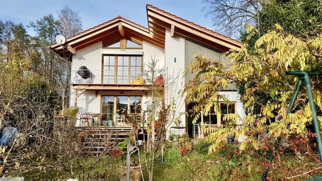 LocationRobot - Film Location Haus LR4103