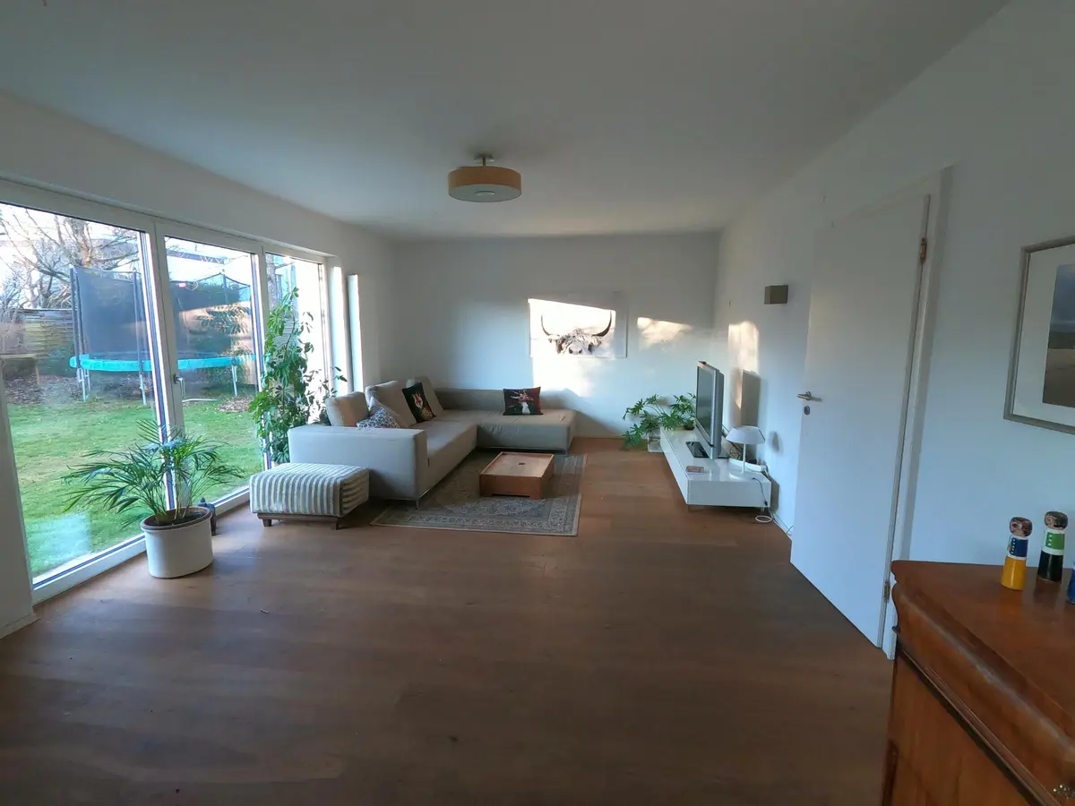 LocationRobot - Film Location Haus LR4185 (photo 3)