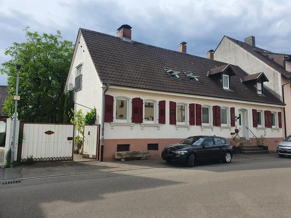 LocationRobot - Film Location Einfamilienhaus LR4249 (photo 1)