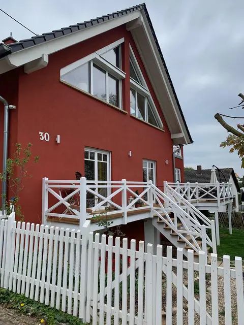 LocationRobot - Film Location Einfamilienhaus LR4287