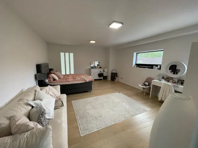 LocationRobot - Film Location Villa LR4320 (photo 48)