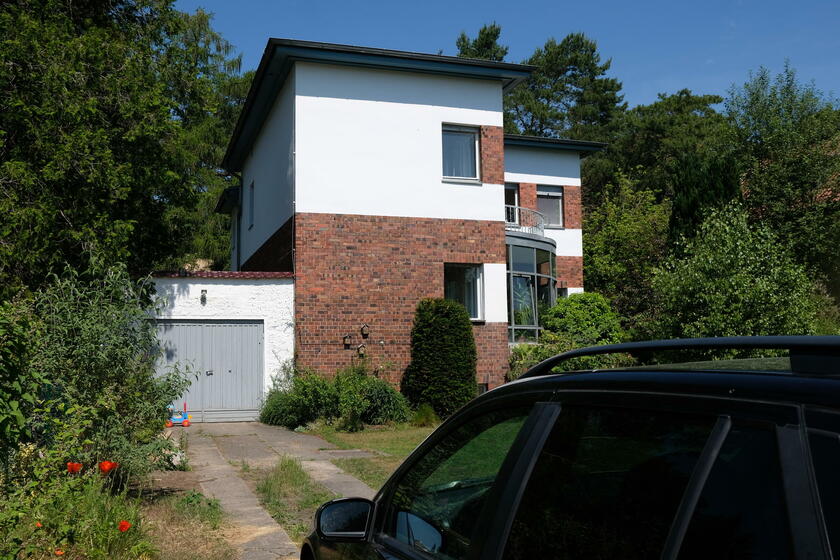 LocationRobot - Film Location Villa LR4329 (photo 2)