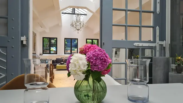 LocationRobot - Film Location Loft LR4338 (photo 1)