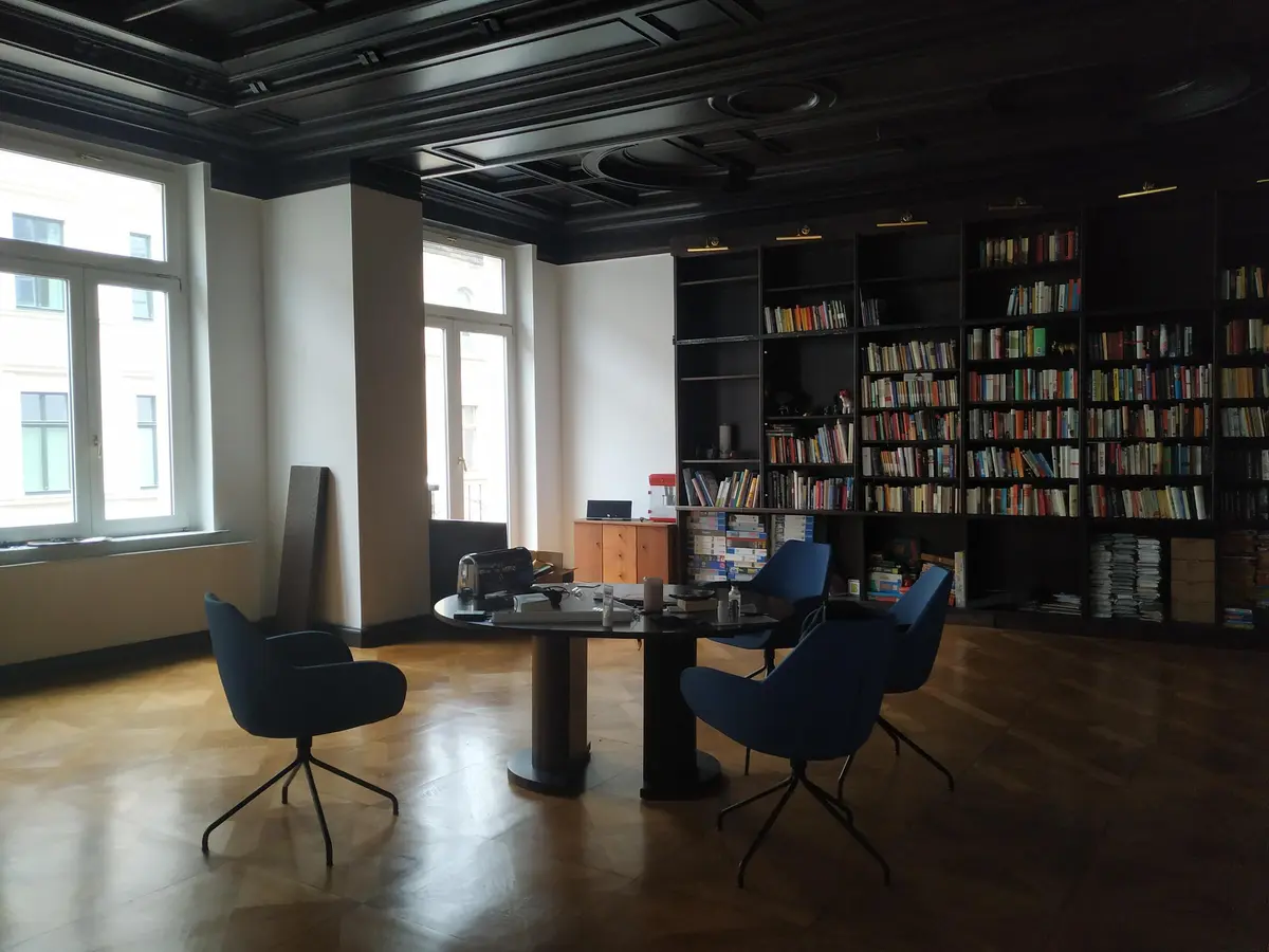 LocationRobot - Film Location Wohnung LR4449 (photo 3)