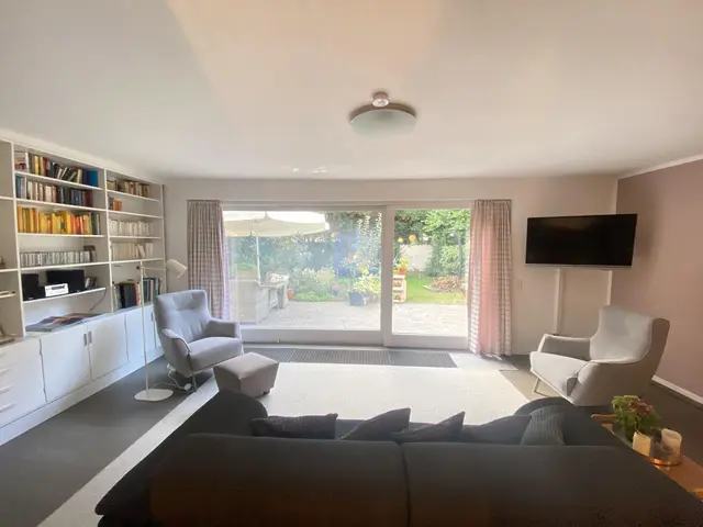 LocationRobot - Film Location Haus LR4450 (photo 1)