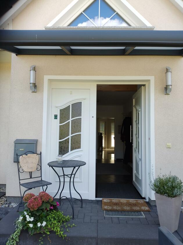 LocationRobot - Film Location Einfamilienhaus LR4458 (photo 2)