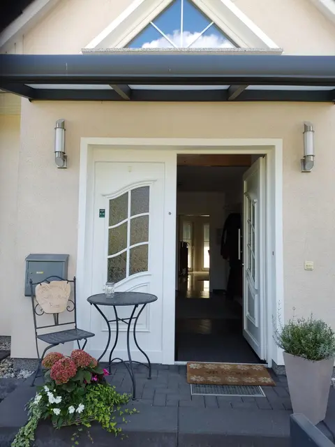 LocationRobot - Film Location Einfamilienhaus LR4458 (photo 2)