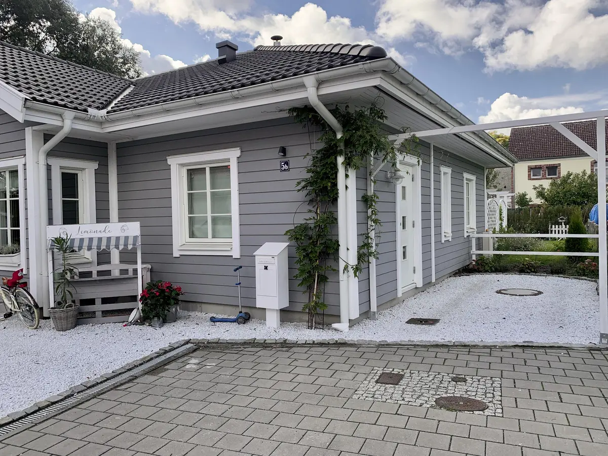 LocationRobot - Film Location Holzhaus LR4484 (photo 3)