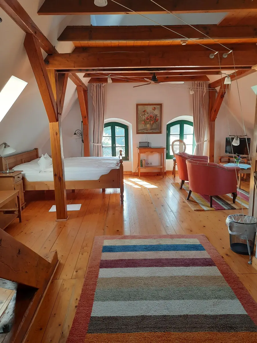 LocationRobot - Film Location Gutshaus LR4500 (photo 14)