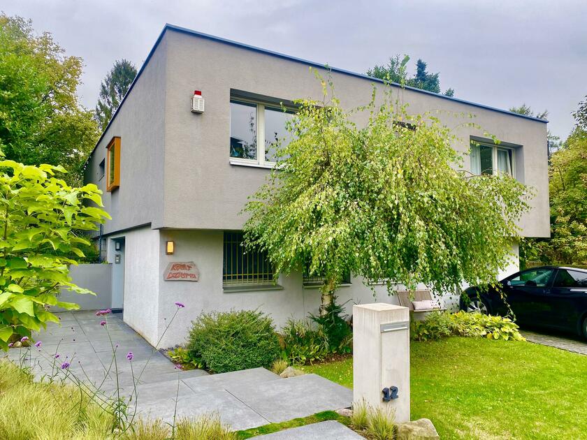 LocationRobot - Film Location Bungalow LR4506 (photo 1)