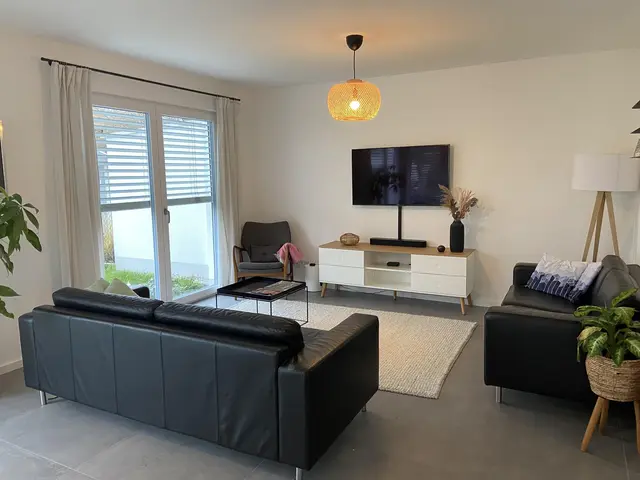 LocationRobot - Film Location Haus LR4648