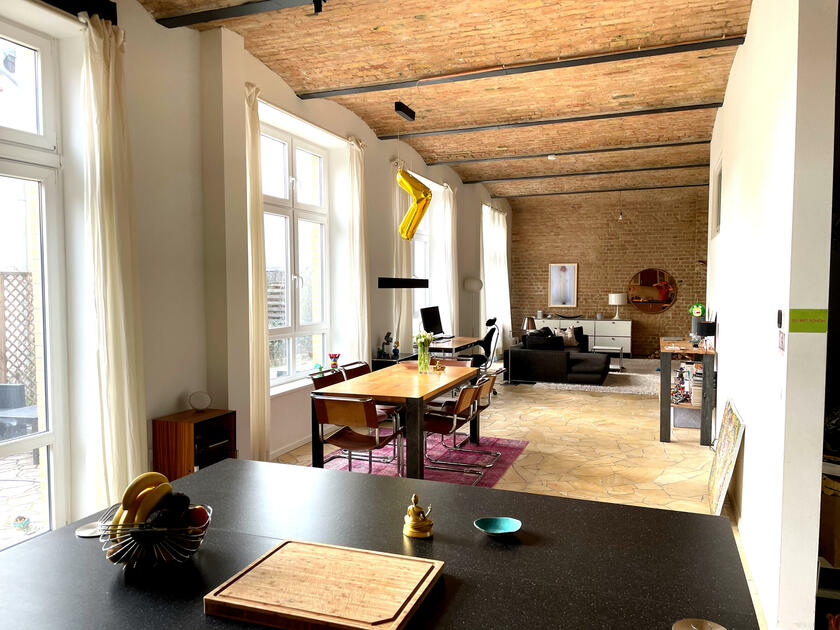 LocationRobot - Film Location Loft LR4802 (photo 2)