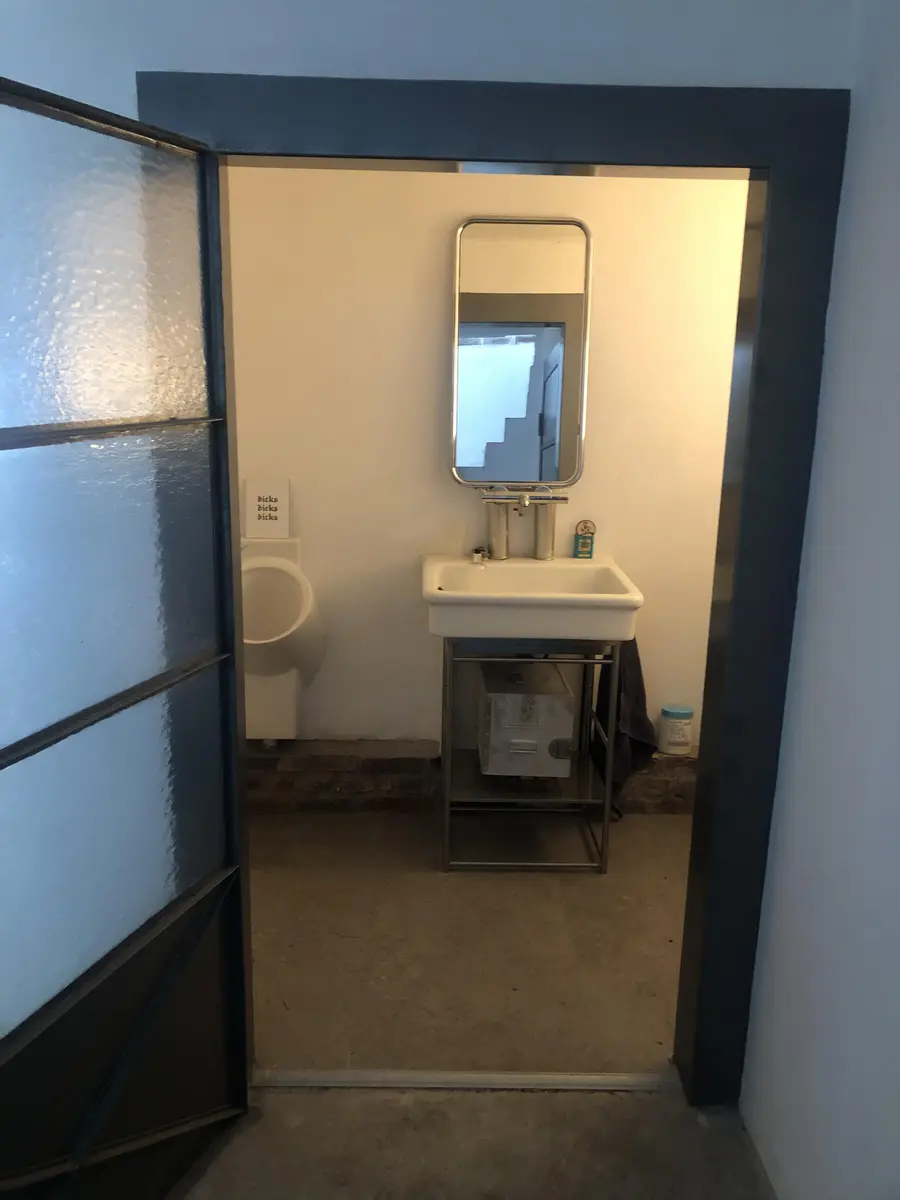 LocationRobot - Film Location Loft LR4805 (photo 25)