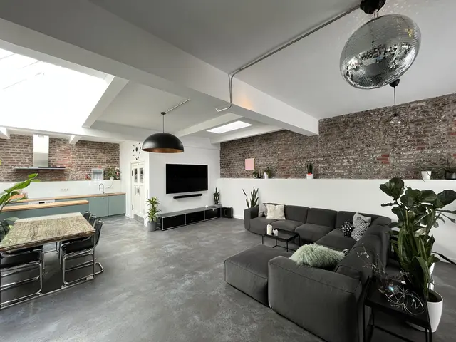 LocationRobot - Film Location Loft LR4856