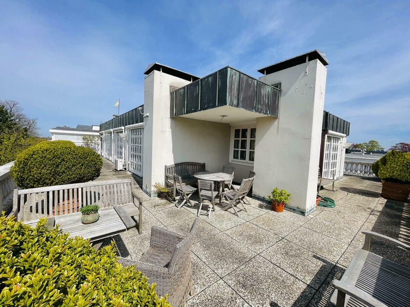 LocationRobot - Film Location Penthouse LR4897 (photo 1)