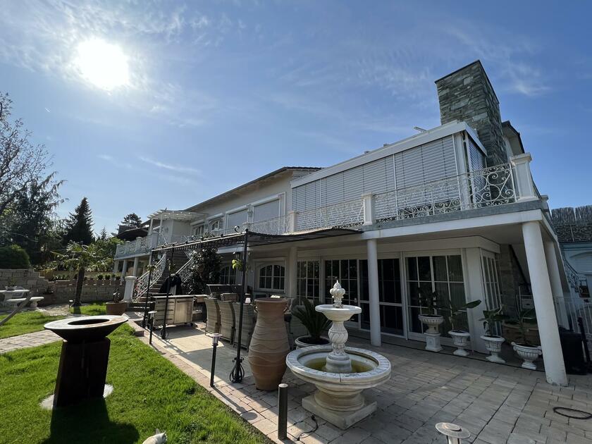 LocationRobot - Film Location Haus LR4901 (photo 1)