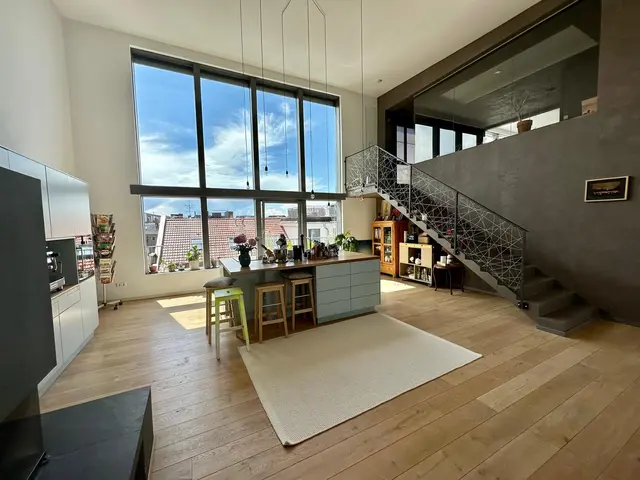 LocationRobot - Film Location Loft LR4967