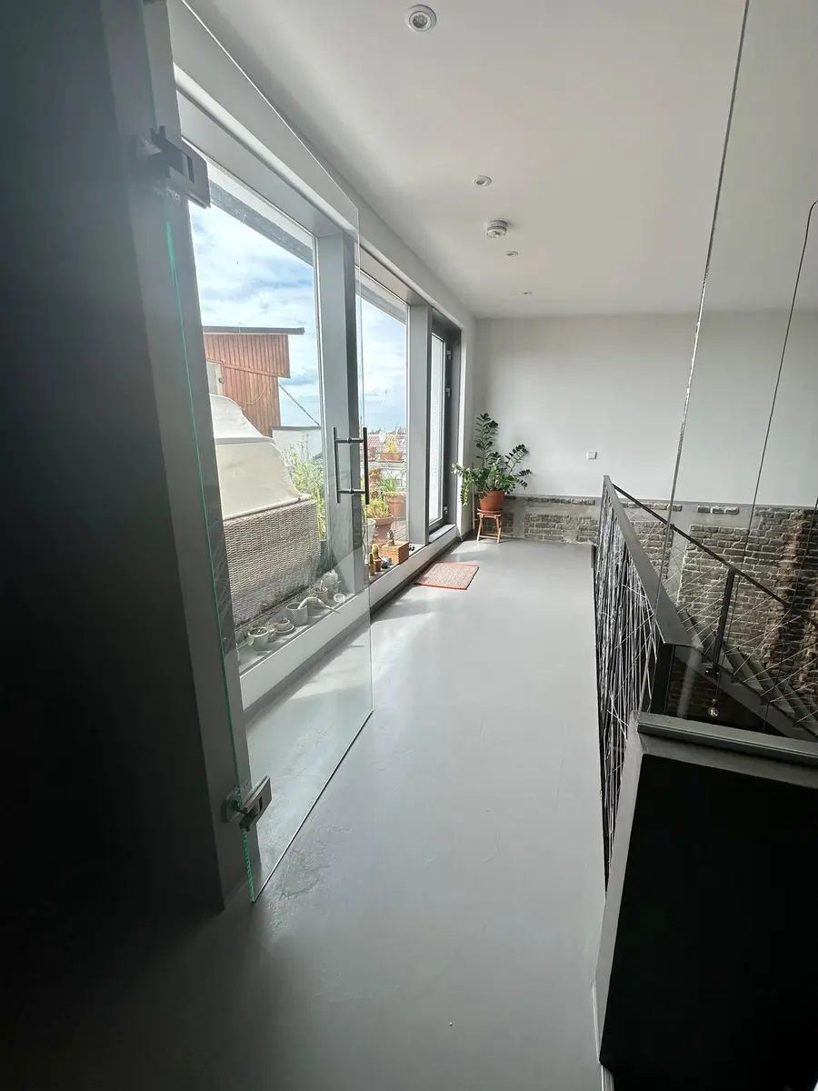 LocationRobot - Film Location Loft LR4967 (photo 23)