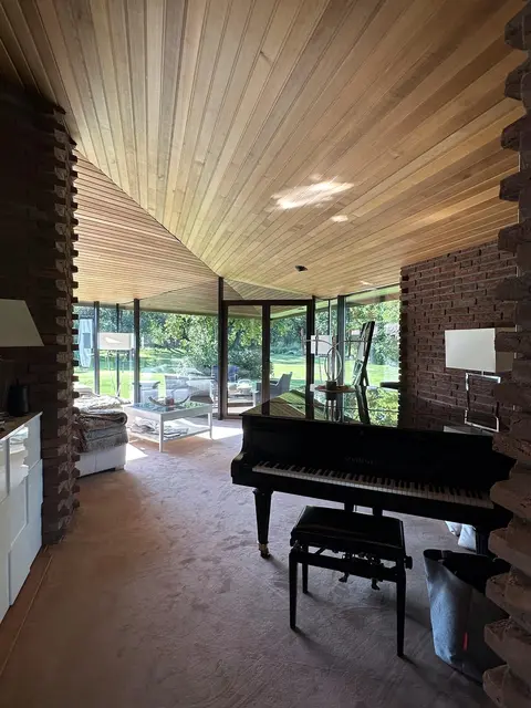 LocationRobot - Film Location Villa LR5044 (photo 6)