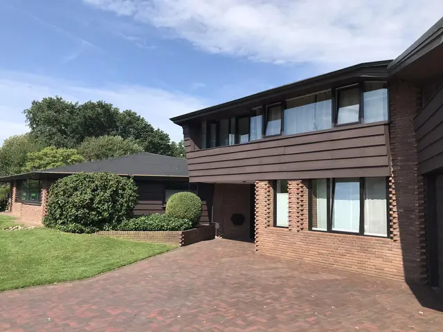 LocationRobot - Film Location Villa LR5044 (photo 2)