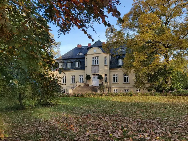 LocationRobot - Film Location Gutshaus LR5181 (photo 2)